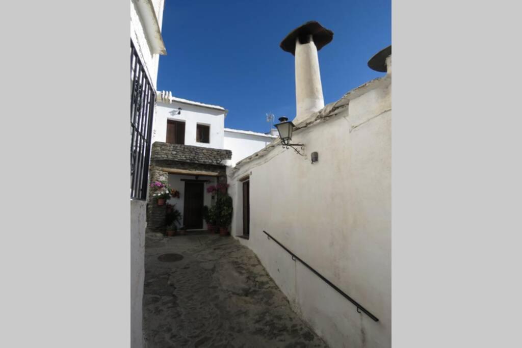Casa La Solea. Vistas Al Pueblo Y La Sierra Villa Bubion Ngoại thất bức ảnh